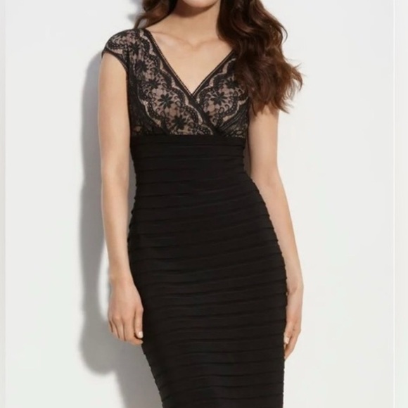 ADRIANNA PAPELL Black & Nude
Lace Shutter Pleat Pencil Dress, Sz 14 - Picture 1 of 9
